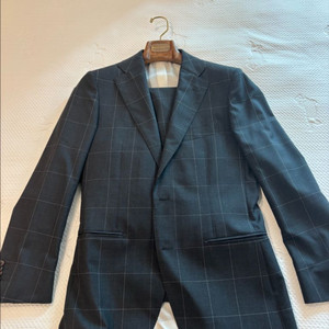 수트서플라이 수트 이미지