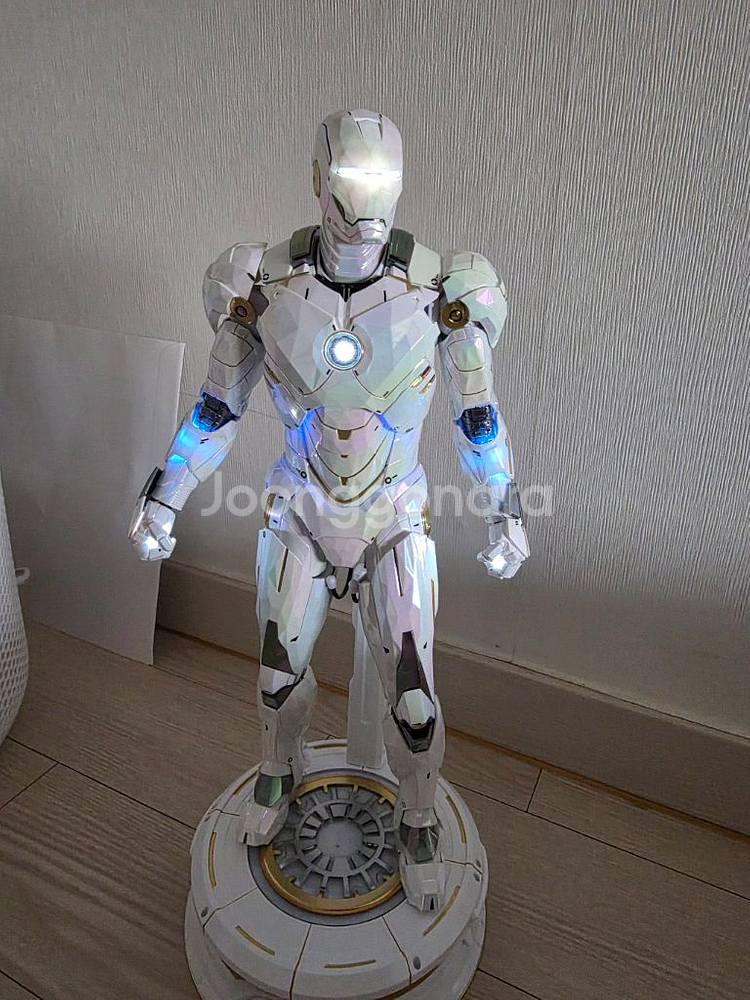 핫토이 마크4 프렉탈 아머 서브제로 팝니다--2