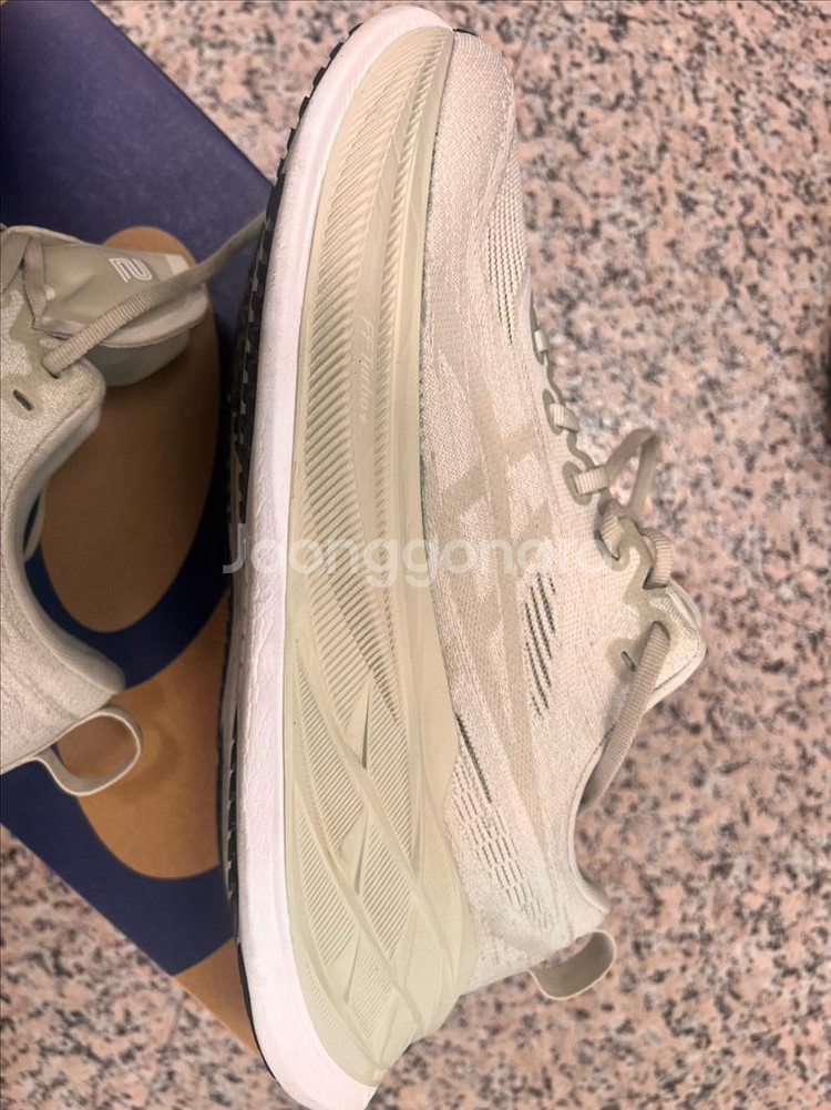 아식스 수퍼블라스트 2 (275) 중고--3