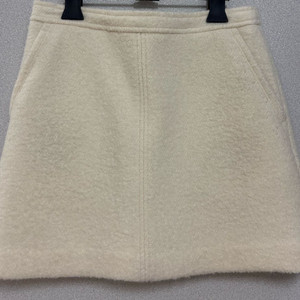 온앤온 스커트