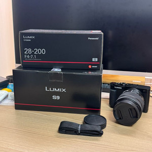 파나소닉 루믹스 s9 + 28-200 렌즈