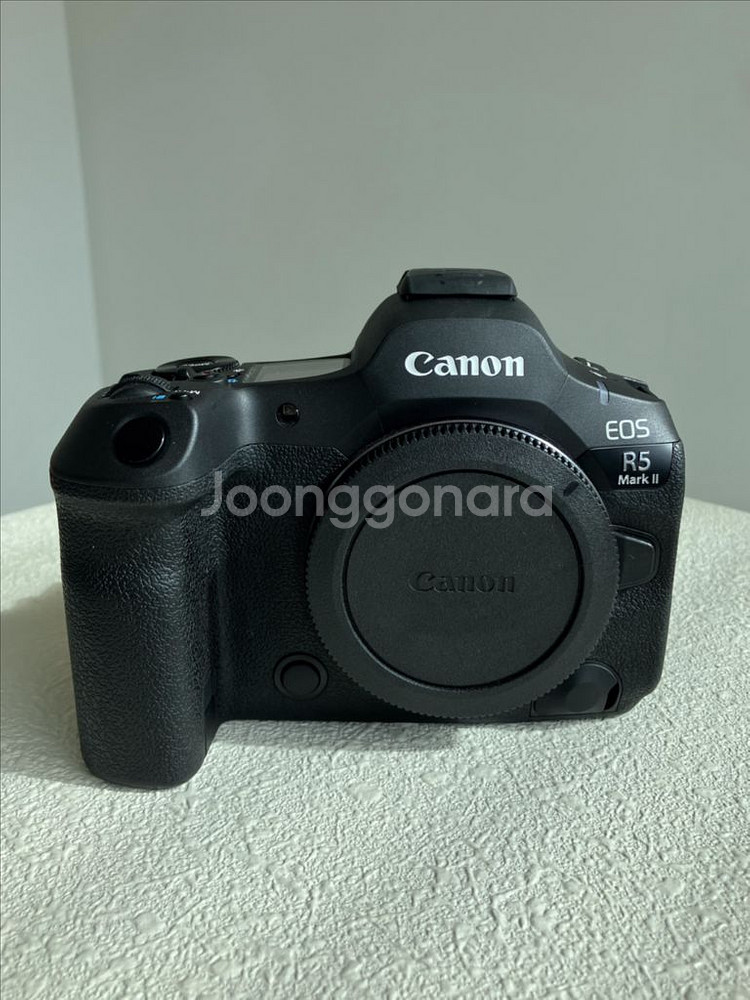 Canon eos r5 mark ii+24-105--0