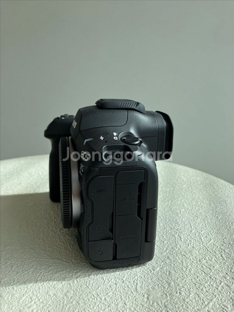 Canon eos r5 mark ii+24-105--3