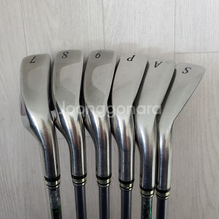 여성용 젝시오7 아이언세트 6개구성세트 카본샤프트--8