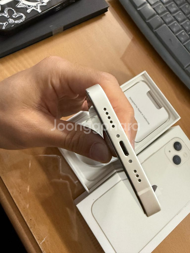 아이폰13 화이트 256g85% 케이스티파이 포함--3