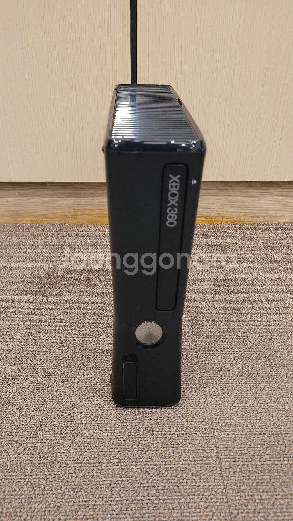 XBOX 360 슬림 250GB 세트로 일괄 판매--2