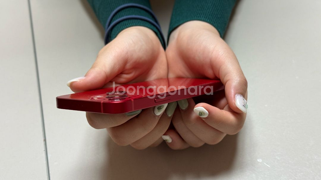 iPhone 13 mini 프로 덕트 레드 팝니다--8