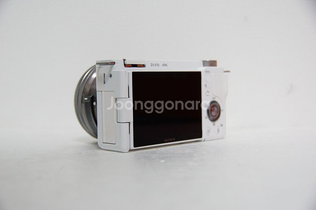[소니] ZV-E10 화이트 243컷(2번 사용)--5