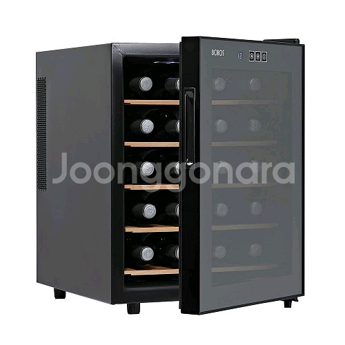 BOBOS 와인 냉장고와 와인잔 세트 함께 판매합니다---2