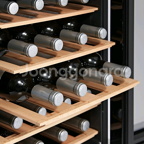 BOBOS 와인 냉장고와 와인잔 세트 함께 판매합니다---4