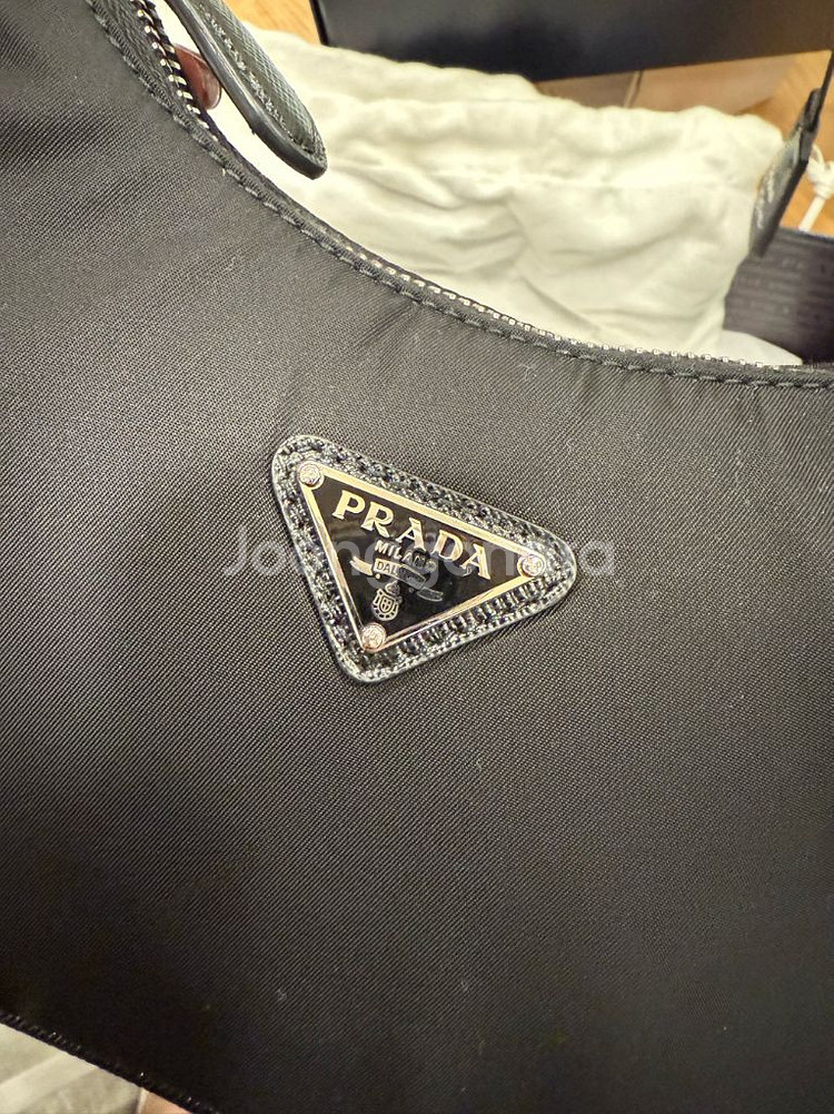 프라다 리에디션 2005 리나일론 미니백--2