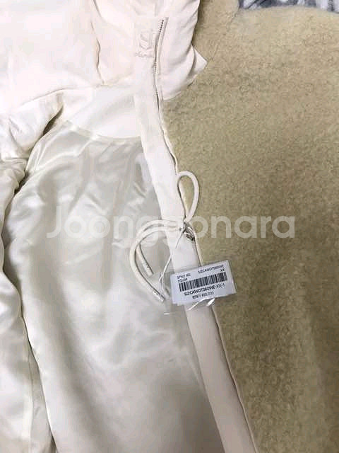 (새상품) SJ SJ 한섬 컬렉션 카젠티노 부클 패딩--3