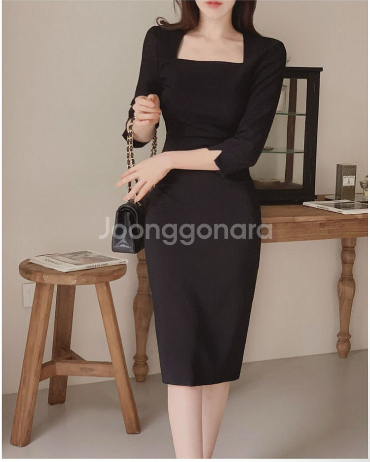 프롬데이원 자체제작 레피나도 홀터스퀘어 롱원피스--4