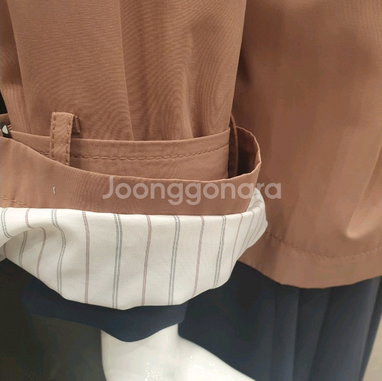 로엠 숏 트렌치 코트 자켓 말린 장미 핑크--4