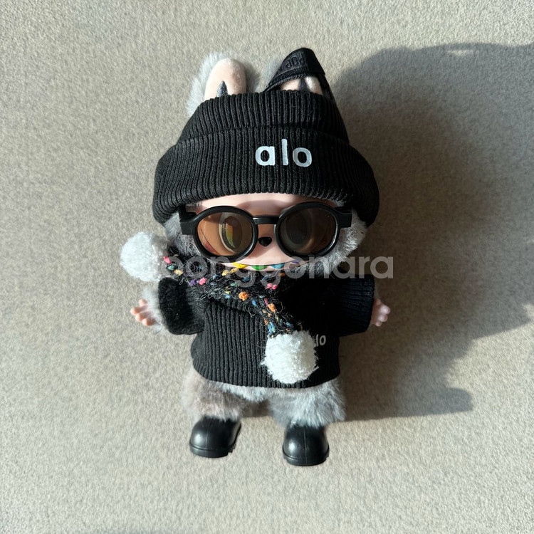 (새상품)라부부 옷세트(인형하고 같이 드려요!--2