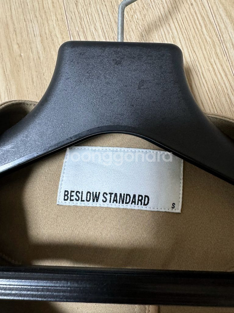 BESLOW 스탠드 면 자켓 M사이즈--2