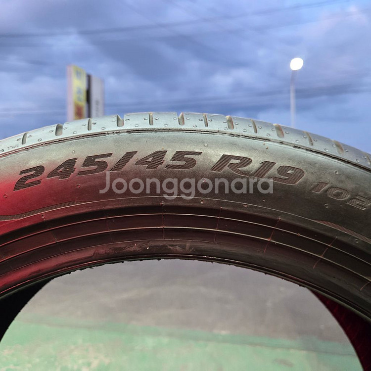 245 45 19 피제로 임판급 중고타이아4개 판매--0