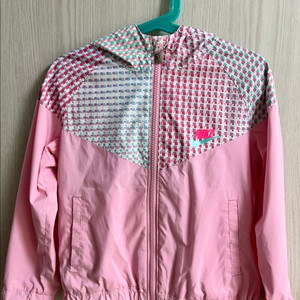 나이키키즈 바람막이 5-6Y