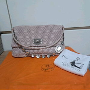 정품 미우미우 나파 크리스탈 숄더백 마타라쎄 백