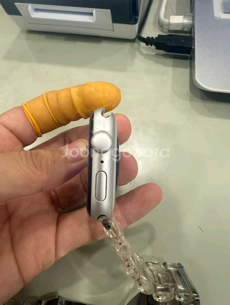 애플워치 se 44mm 에어팟2세대도 같이 팔아요--4