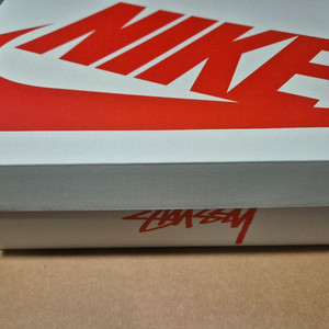 나이키 스투시 에어포스 1 07 미드 SP