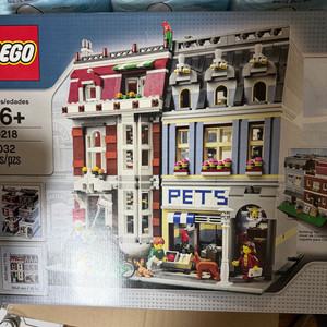 중고) 펫샵 10218 + 곰돌이 푸우 21326