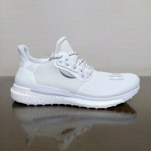 (285) 아디다스 오리지널스 퍼렐 휴먼레이스 화이트