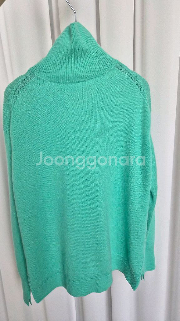 한섬 타임 캐시미어100 터틀넥 니트탑--2