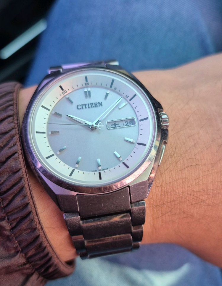 시티즌 아테사 AT6050-54A 흰판 정리합니다.--1