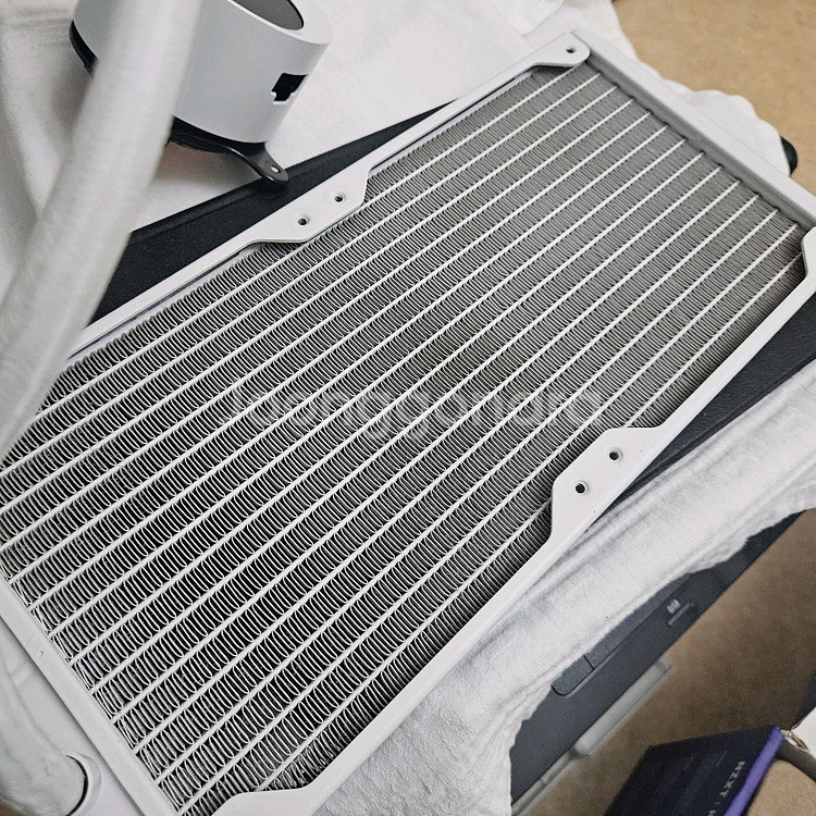 nzxt 크라켄 280 elite rgb 화이트--4