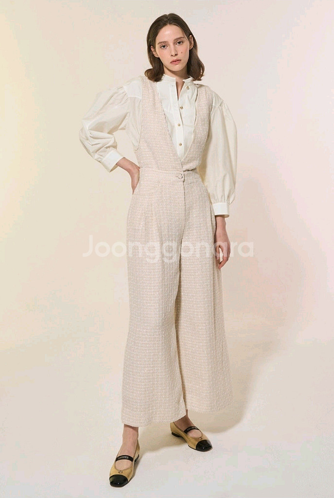 한섬 랑방 투턱 오버롤 팬츠--1