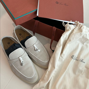 로로피아나 썸머 참스 워크 로퍼 (파우더 펄/38사이즈