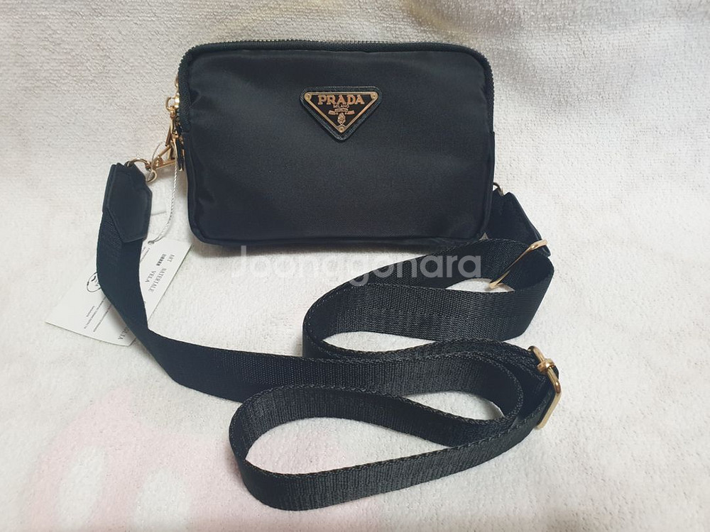 프라다 크로스백--0