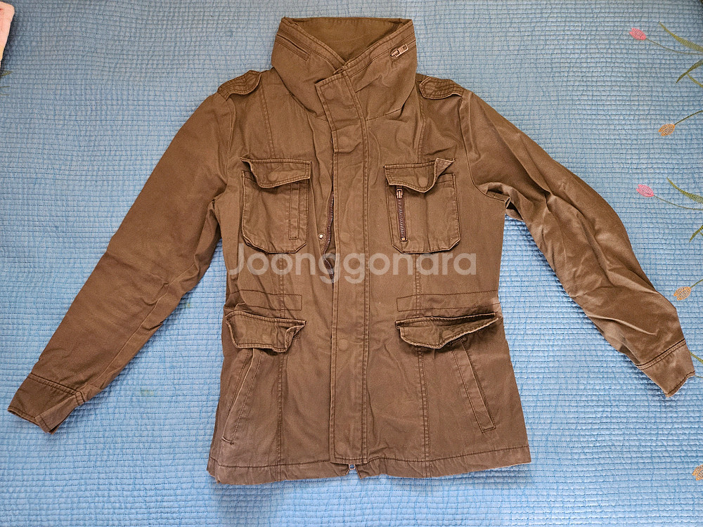 FRJ Jeans 카키색 자켓 105 판매합니다--0