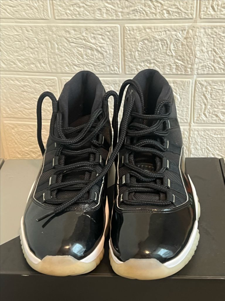 조던11 주빌리 275,245,180(TD) 팝니다 이미지