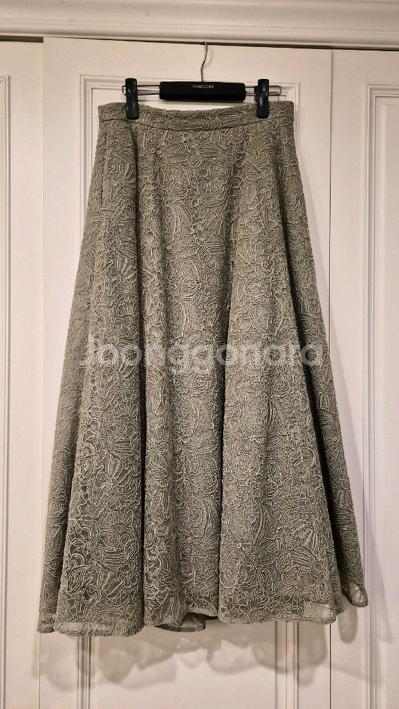 한성 랑방 레이스 자카드 플레어 스커트--5