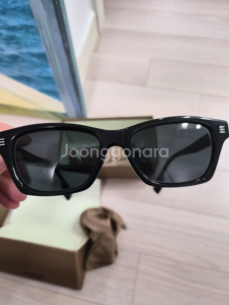 버버리선글라스--1