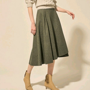 랑방 알파카 블렌드 글리터링 탑 타임 마인 더캐시미어