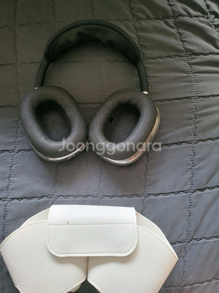 에어팟맥스1세대8핀 블랙--1