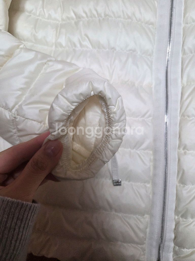 몽클레어 라이에 2사이즈--1