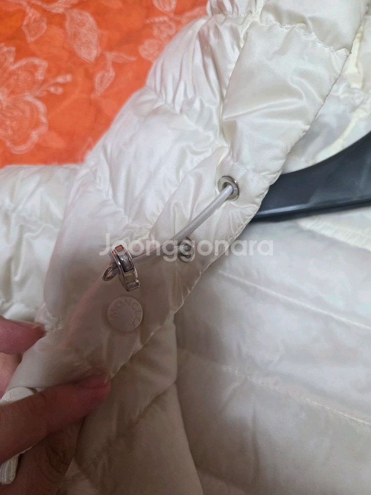 몽클레어 라이에 2사이즈--3