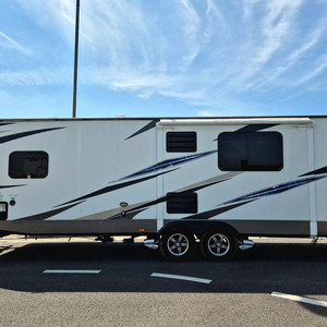 미국식 카라반 솔레어 253 RLS, 21년식