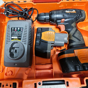 아임삭 충전 스크류 드릴 드라이버 14.4V 세트