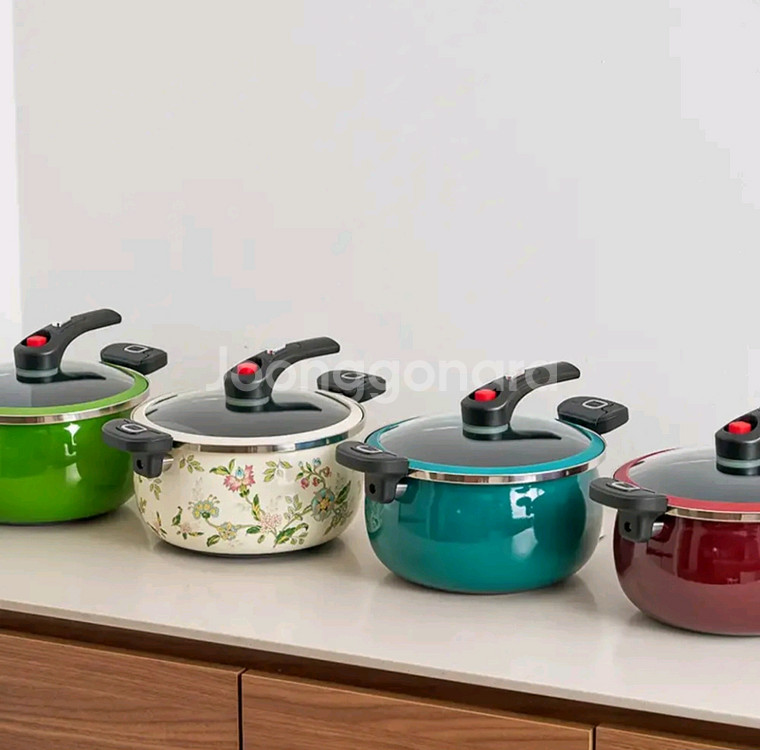 새제품 로얄슈미츠 저압냄비 배송비포함 4만5천원 팝니다--1