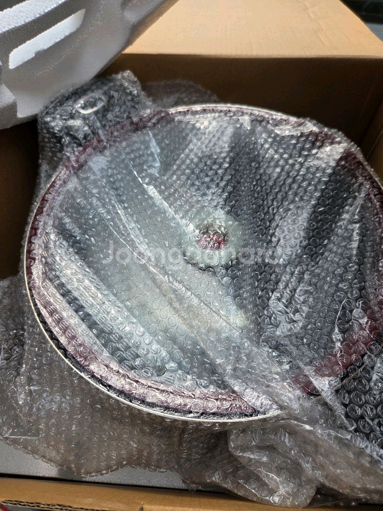 새제품 로얄슈미츠 저압냄비 배송비포함 4만5천원 팝니다--3