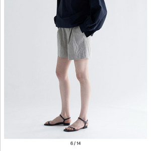 문달 가니 블라우스 네이비