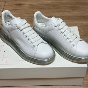 알렉산더 맥퀸 클리어솔 화이트 새상품 40.5사이즈