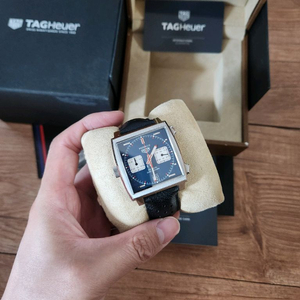 태그호이어 모나코 복각