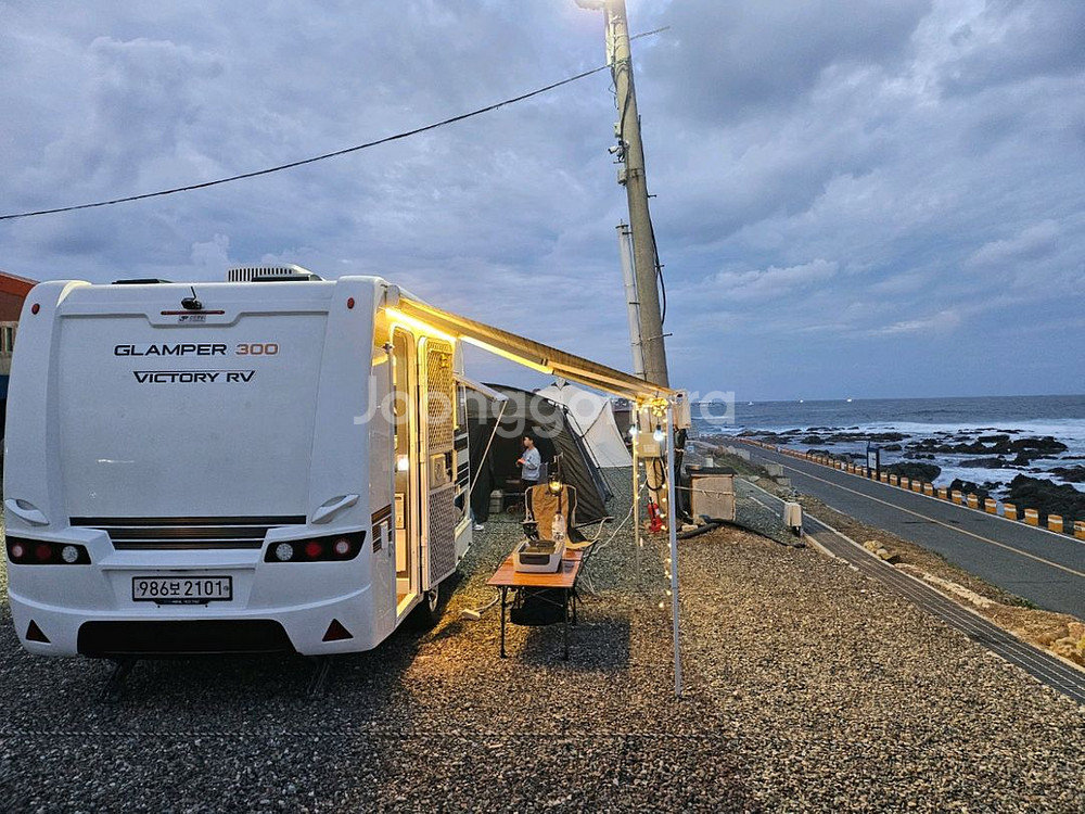 소형 카라반 300급--1