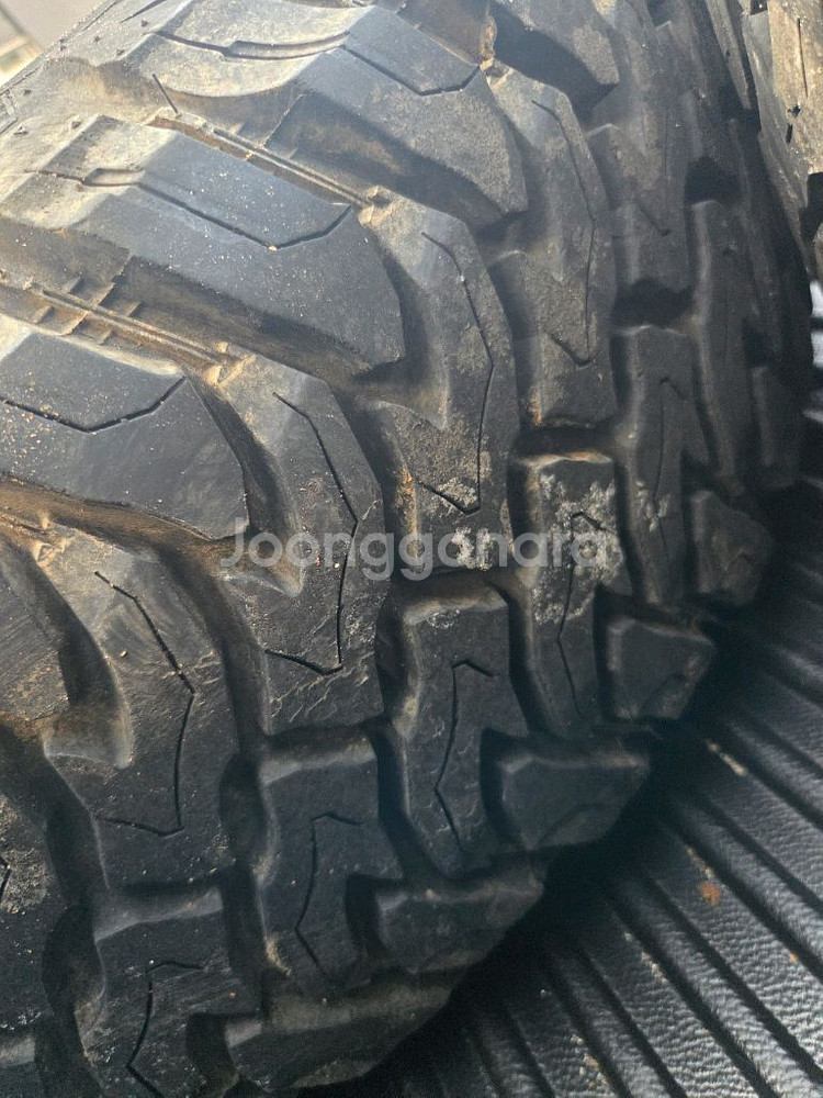 265 70 16 한국 mt2 휠타이어한대분판매--1